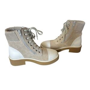 Vaneli Mage Lace Up Combat Boots-NWOT Size 6.5